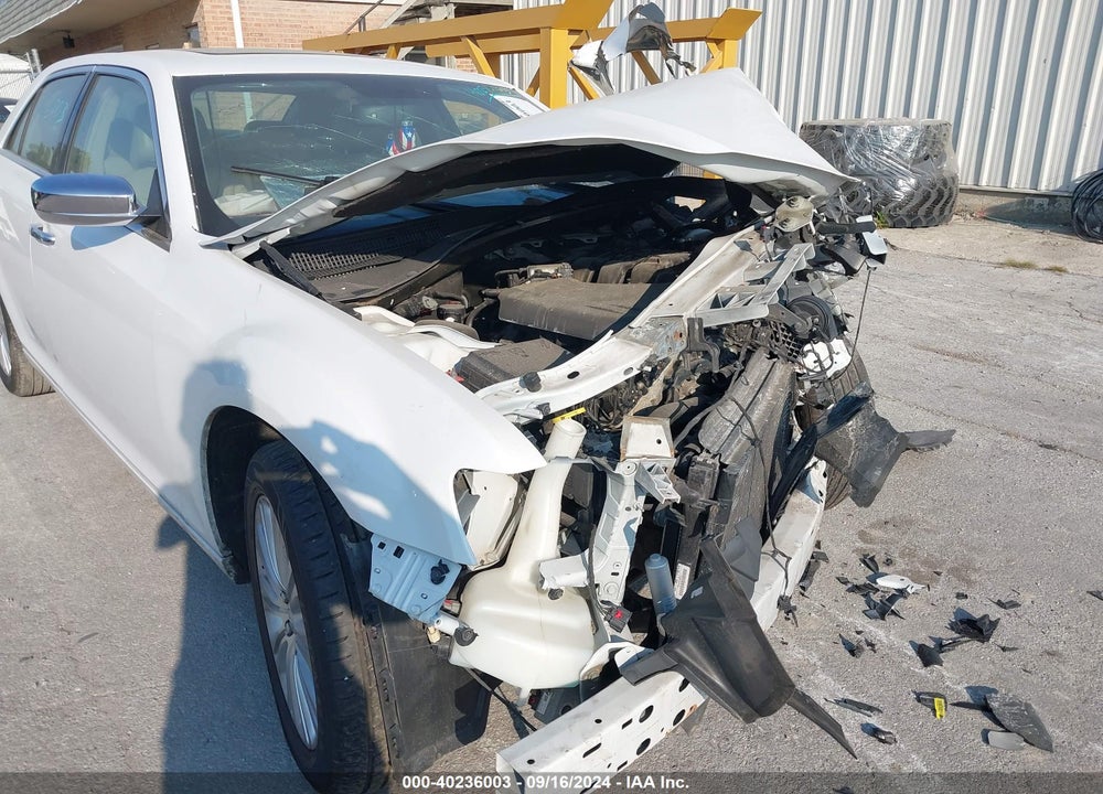 2012 CHRYSLER 300 LIMITED VIN: 2C3CCAHG6CH179919