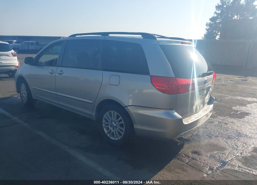2010 TOYOTA SIENNA VIN: 5TDKK4CC4AS336216