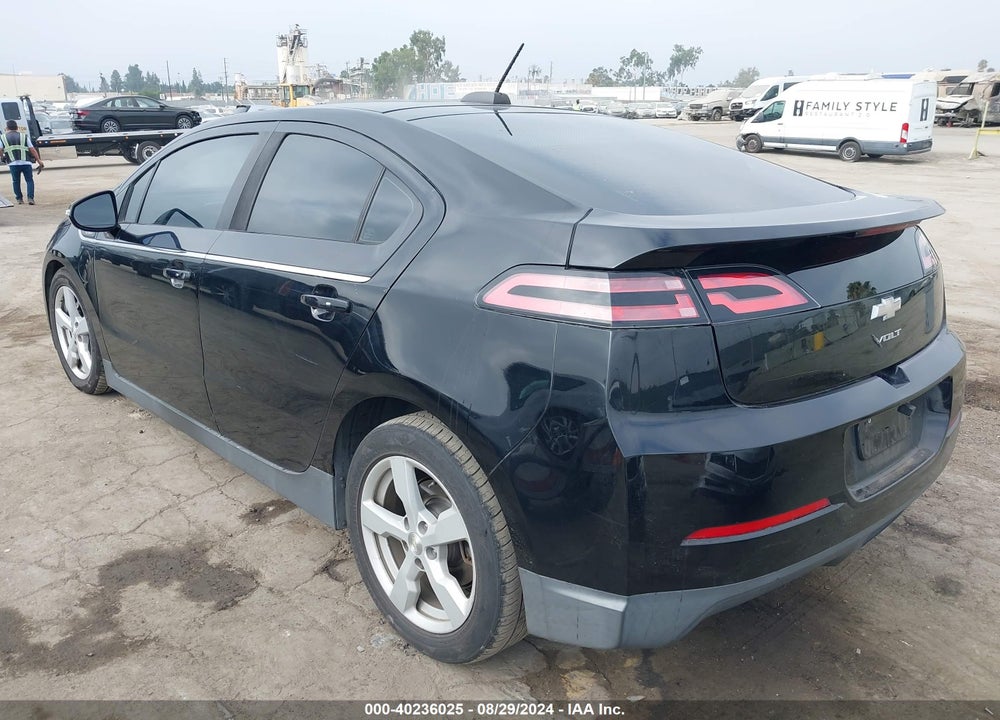 2015 CHEVROLET VOLT VIN: 1G1RC6E4XFU140001