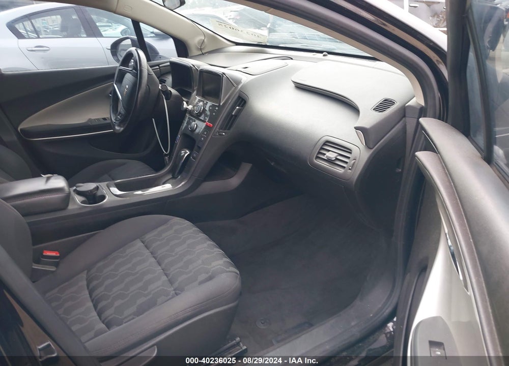 2015 CHEVROLET VOLT VIN: 1G1RC6E4XFU140001
