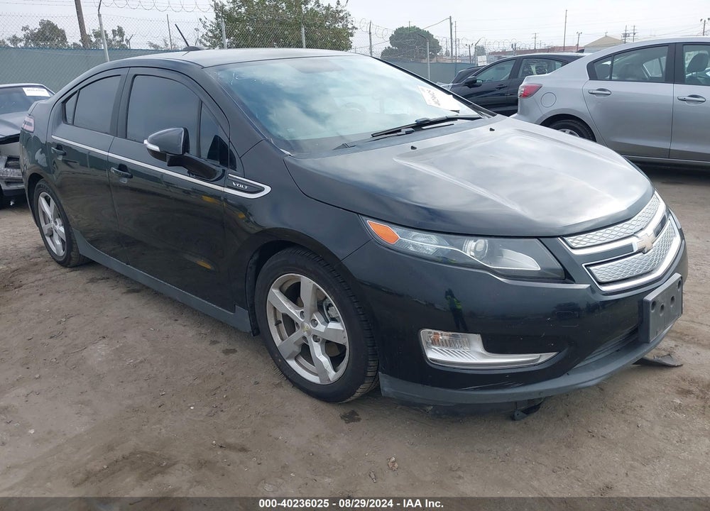 2015 CHEVROLET VOLT VIN: 1G1RC6E4XFU140001