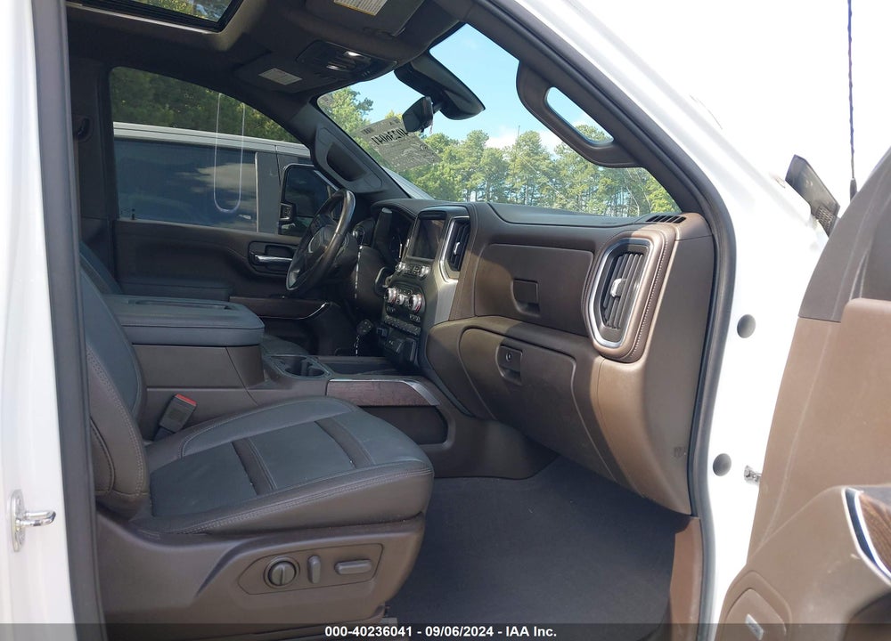 2022 GMC SIERRA 2500HD 4WD  STANDARD BED DENALI VIN: 1GT49REY0NF151774