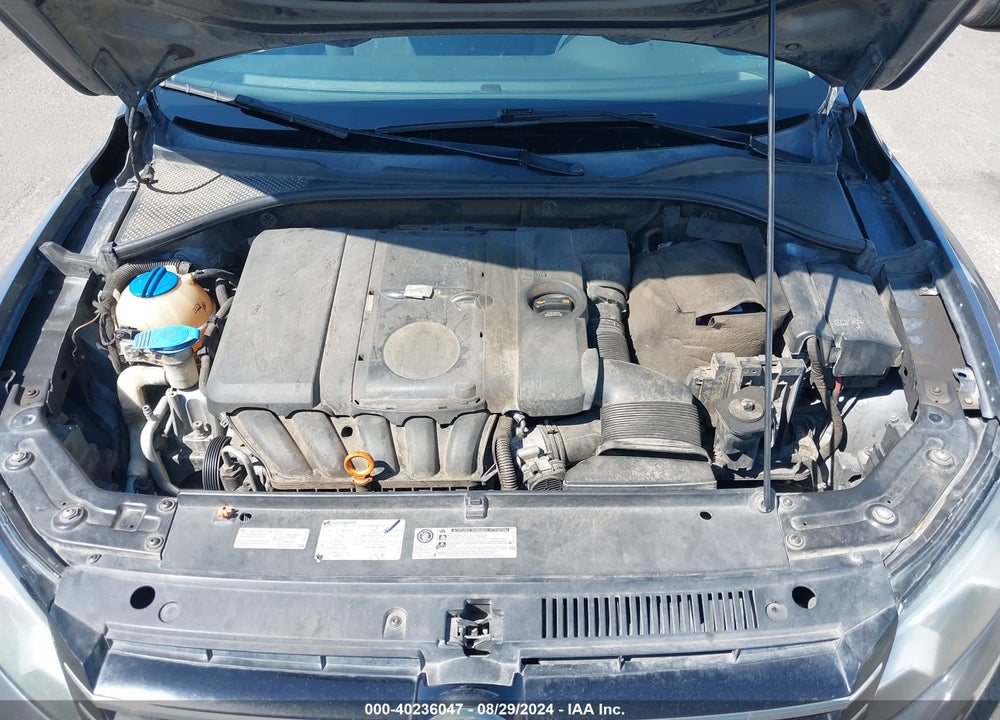 2013 VOLKSWAGEN PASSAT 2.5L S VIN: 1VWAP7A33DC071700