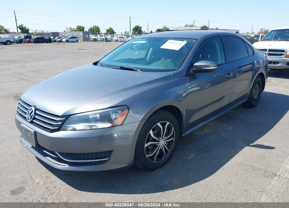 2013 VOLKSWAGEN PASSAT 2.5L S VIN: 1VWAP7A33DC071700