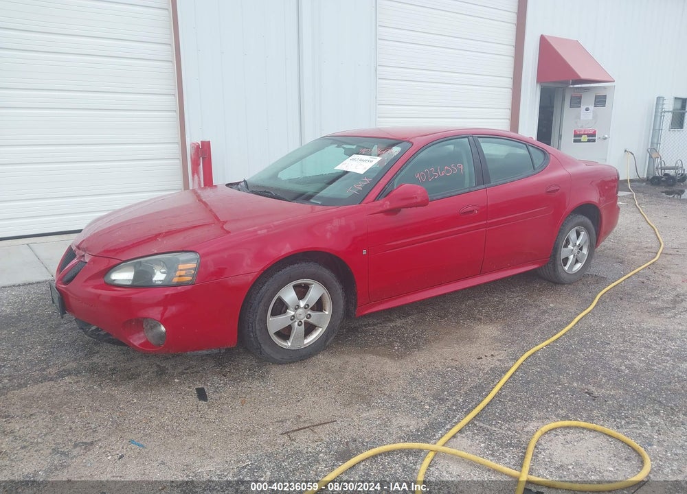 2008 PONTIAC GRAND PRIX VIN: 2G2WP552081124660