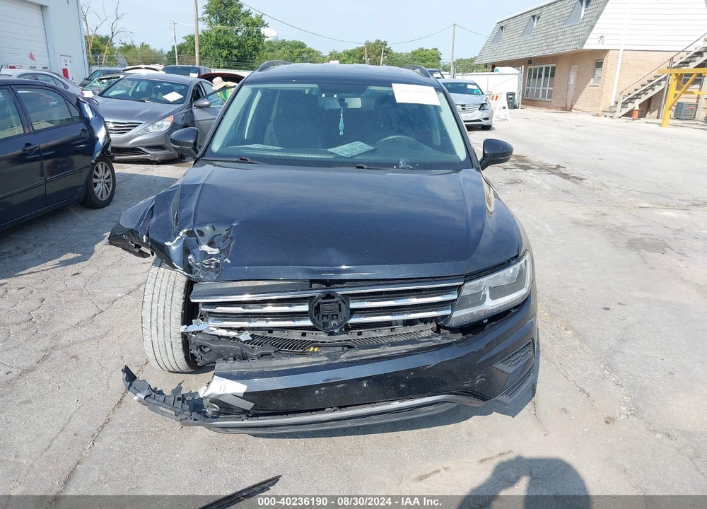 2018 VOLKSWAGEN TIGUAN 2.0T S VIN: 3VV1B7AX6JM075935
