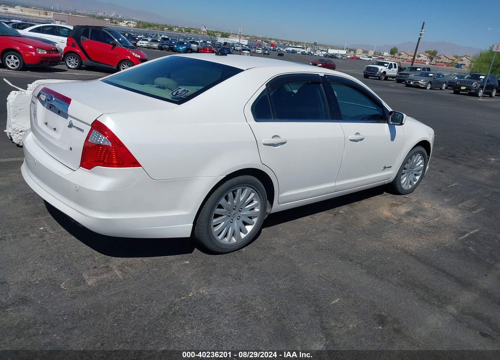 2010 FORD FUSION HYBRID VIN: 3FADP0L3XAR367224