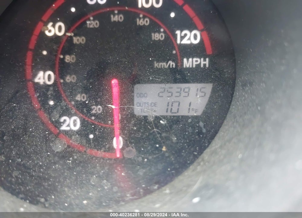 2005 TOYOTA MATRIX/XR VIN: 2T1KR32E75C338758