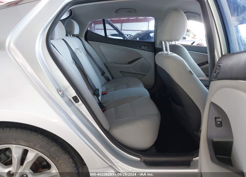 2012 KIA OPTIMA LX VIN: 5XXGM4A7XCG045164