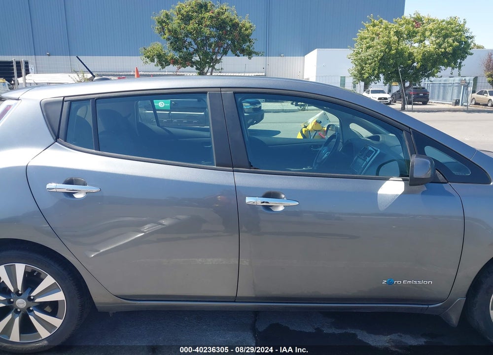 2015 NISSAN LEAF VIN: 1N4AZ0CP7FC318651