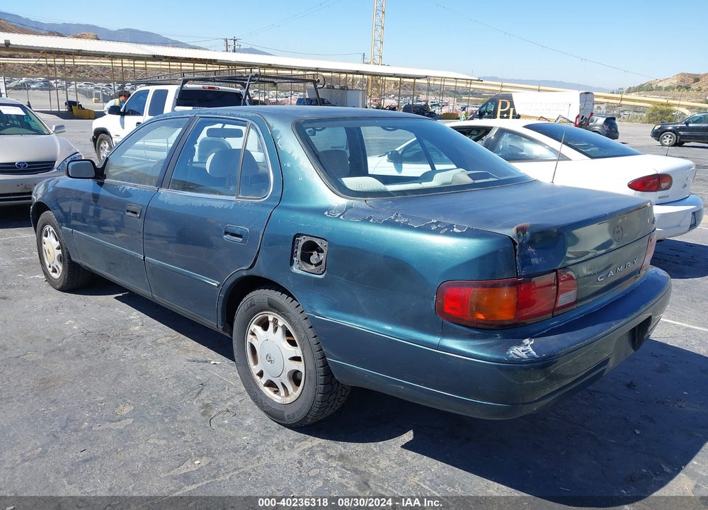 1996 TOYOTA CAMRY LE/XLE/SE VIN: JT2BF12K1T0174149