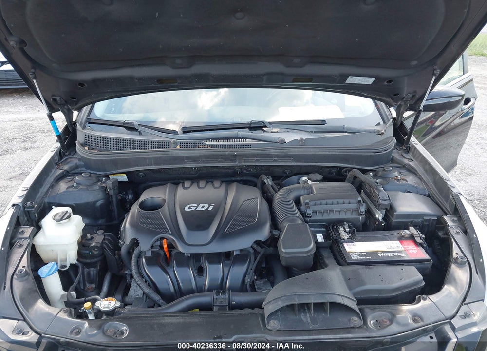 2013 HYUNDAI SONATA VIN: 5NPEB4AC4DH652676