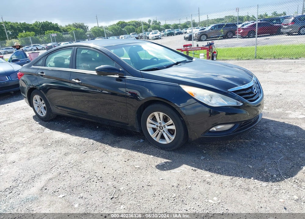 2013 HYUNDAI SONATA VIN: 5NPEB4AC4DH652676