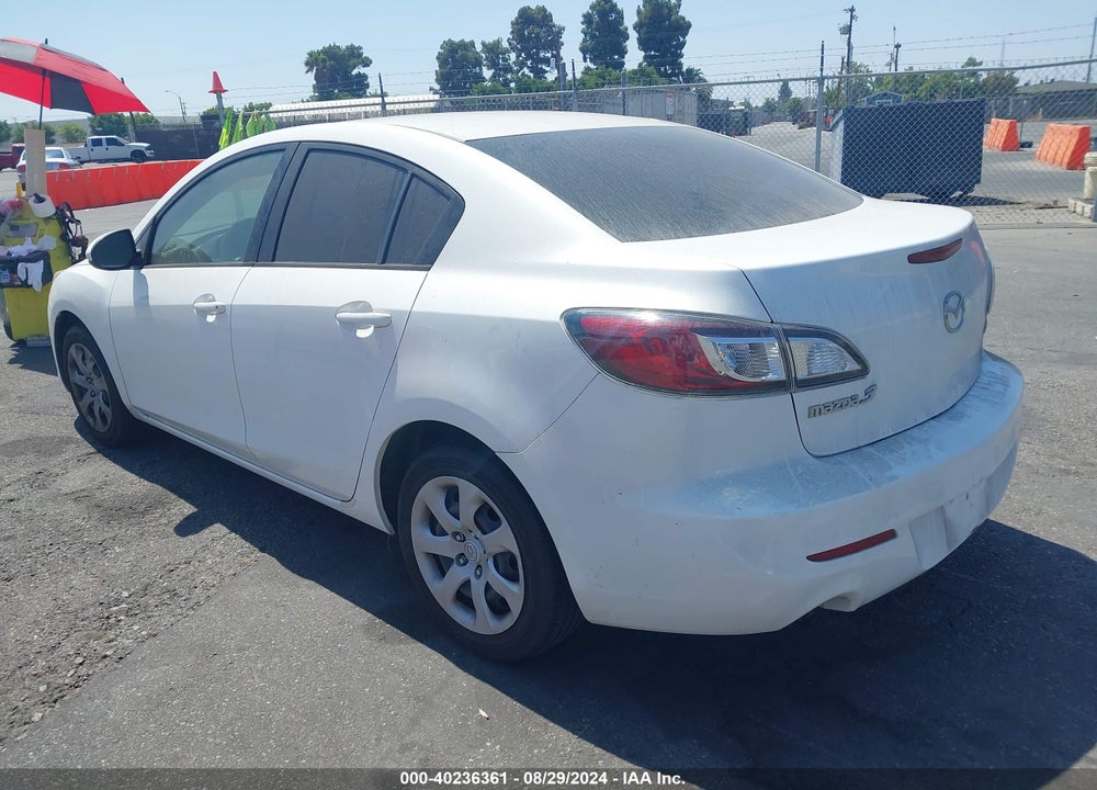2013 MAZDA 3 I SPORT VIN: JM1BL1UPXD1728759