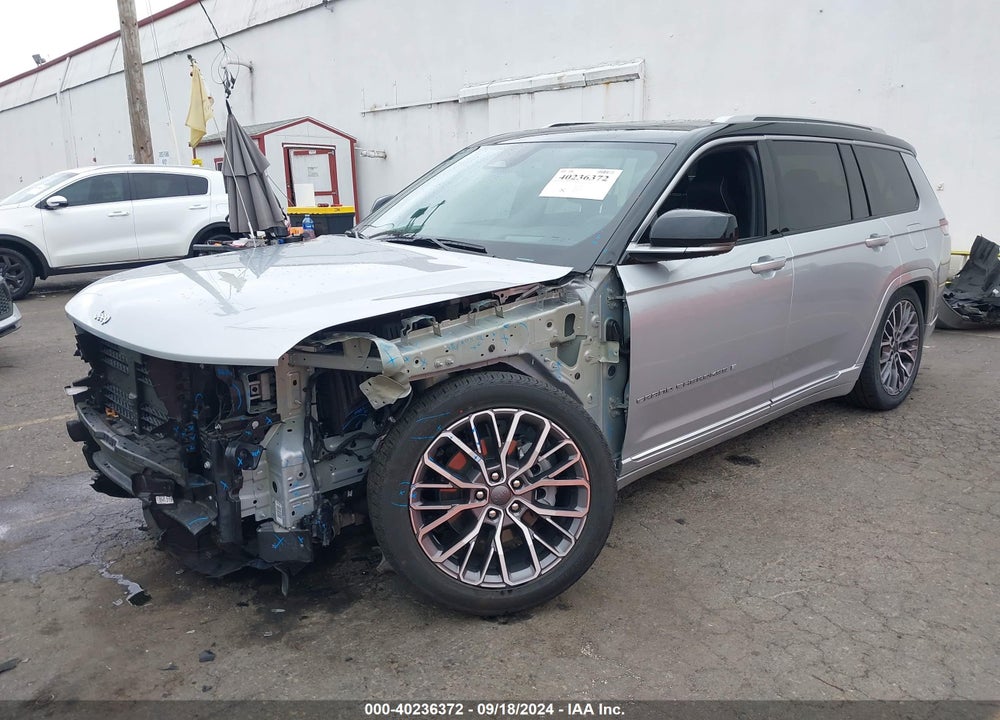 2023 JEEP GRAND CHEROKEE L SUMMIT RESERVE 4X4 VIN: 1C4RJKET0P8913047
