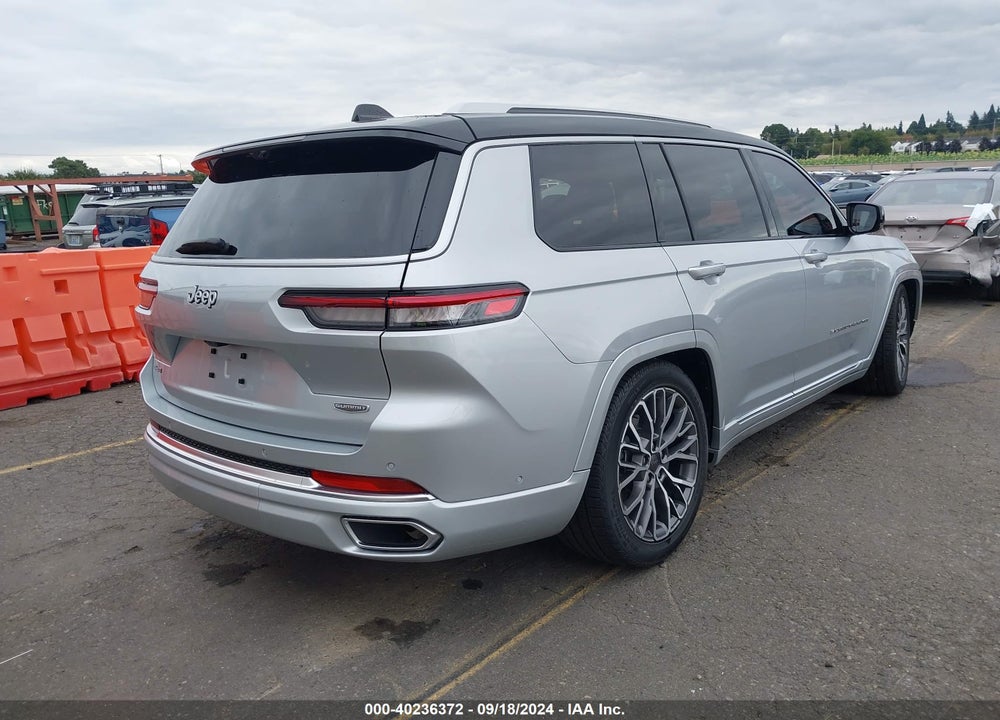 2023 JEEP GRAND CHEROKEE L SUMMIT RESERVE 4X4 VIN: 1C4RJKET0P8913047