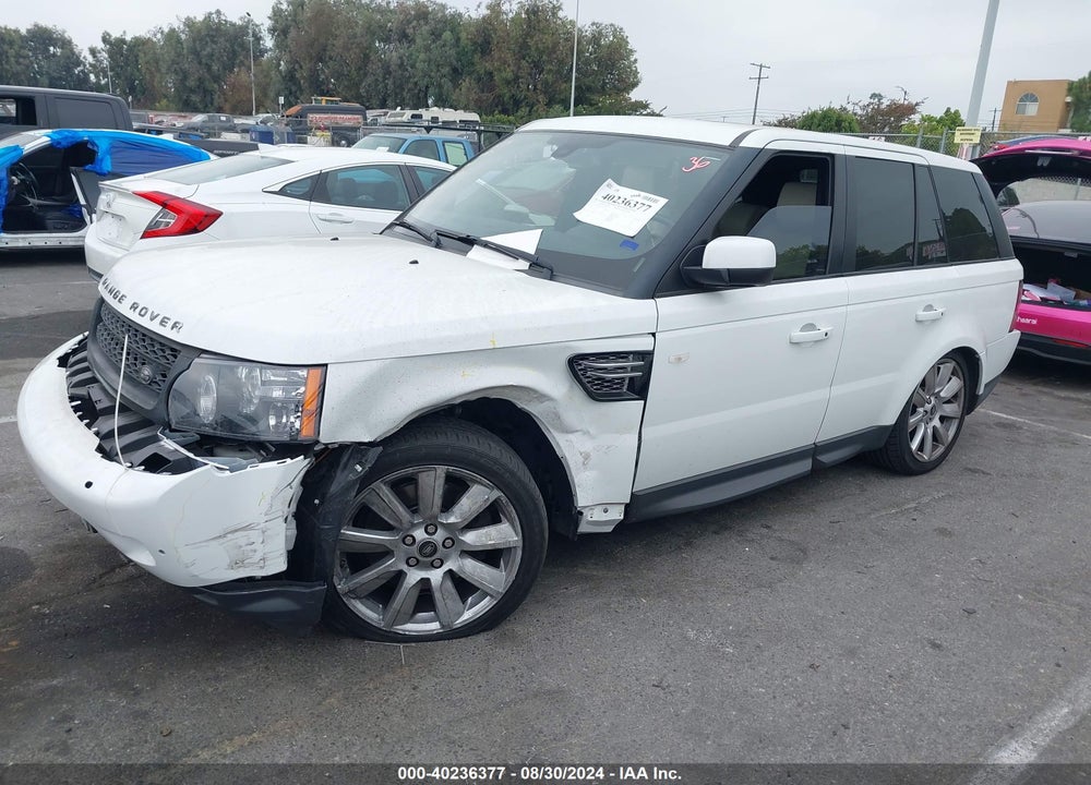 2013 LAND ROVER RANGE ROVER SPORT HSE VIN: SALSK2D43DA775140