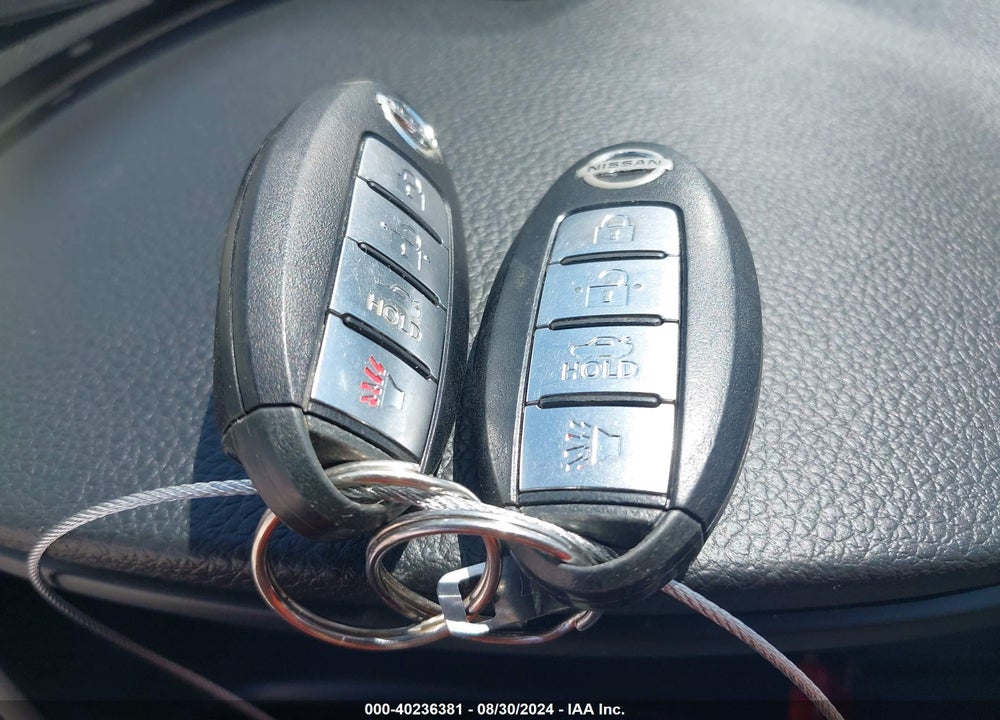 2017 NISSAN SENTRA SR TURBO VIN: 3N1CB7AP3HY230924
