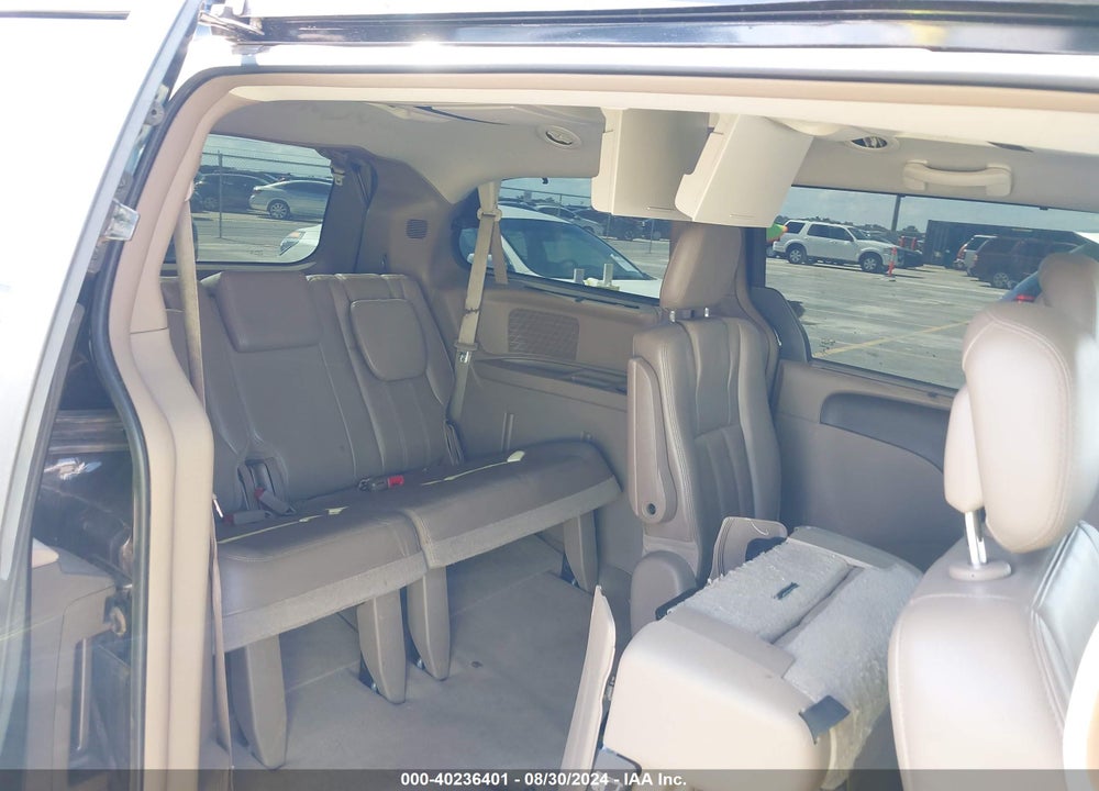 2013 CHRYSLER TOWN & COUNTRY TOURING-L VIN: 2C4RC1CG0DR661083