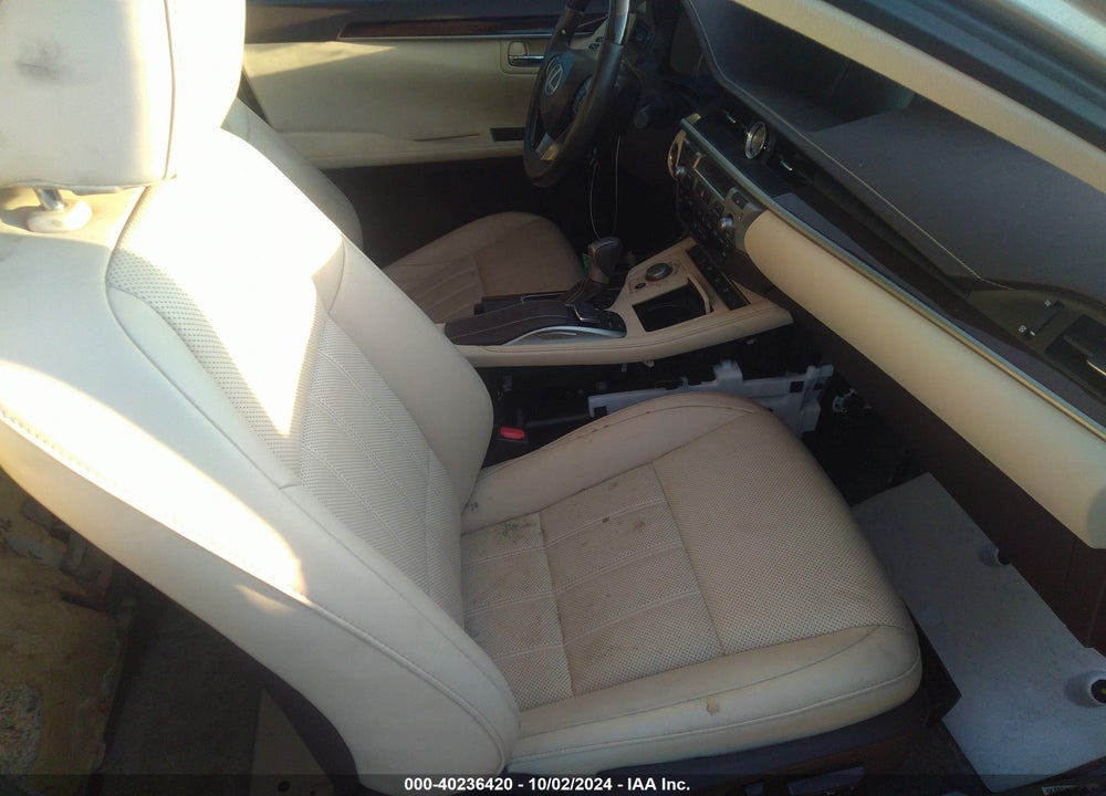 2017 LEXUS ES 350 VIN: 58ABK1GG7HU052777