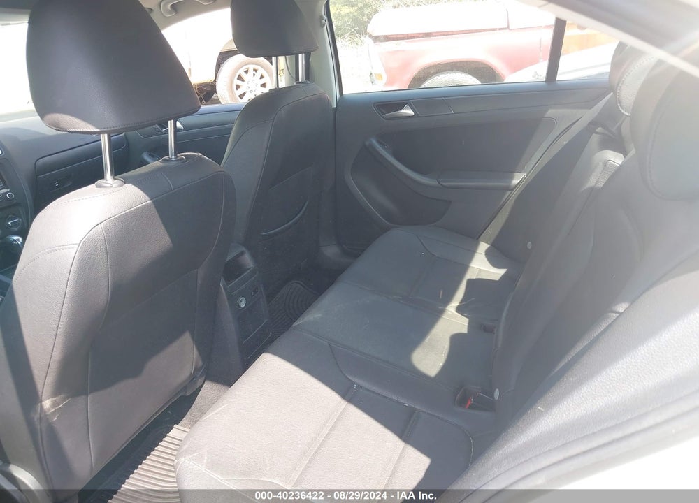 2012 VOLKSWAGEN JETTA 2.5L SE VIN: 3VWDP7AJXCM072089