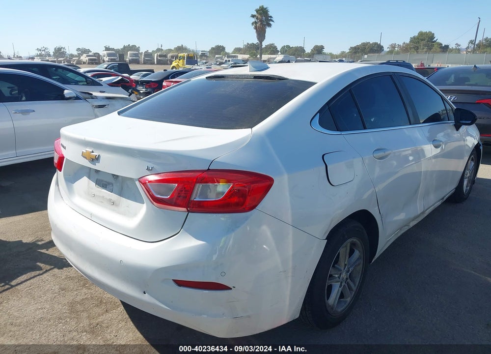 2017 CHEVROLET CRUZE LT AUTO VIN: 3G1BE5SM9HS522632