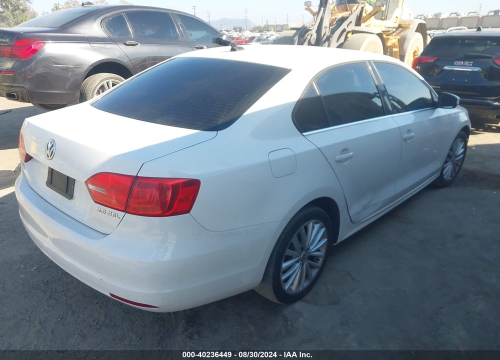 2012 VOLKSWAGEN JETTA 2.5L SEL/2.5L SEL PREMIUM VIN: 3VWLP7AJ9CM327648