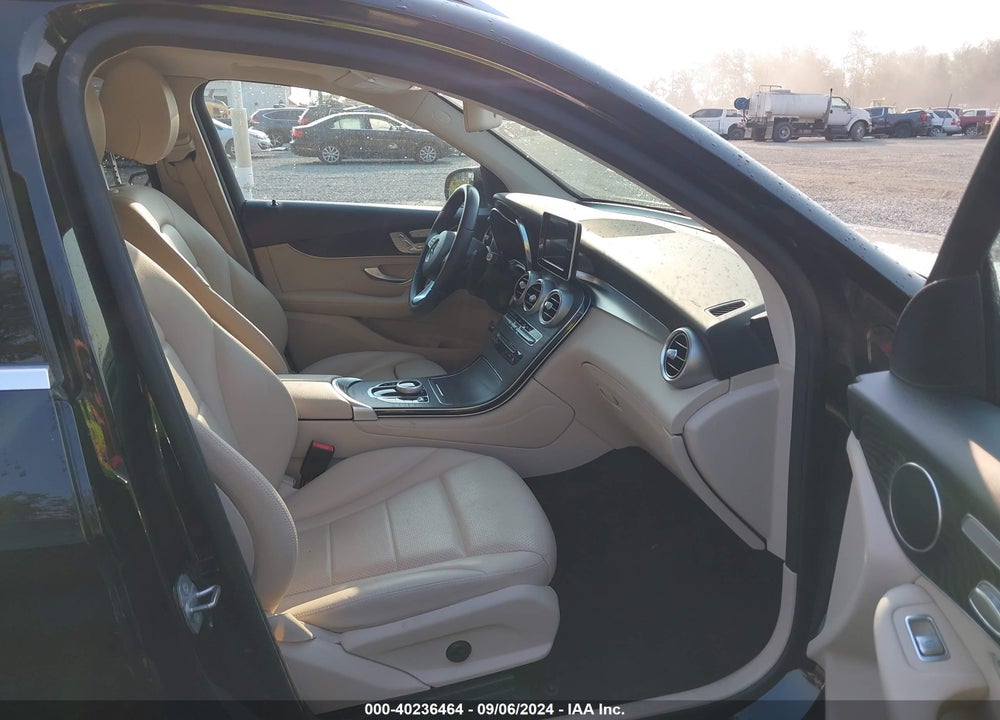 2018 MERCEDES-BENZ GLC 300 4MATIC VIN: WDC0G4KBXJF438275