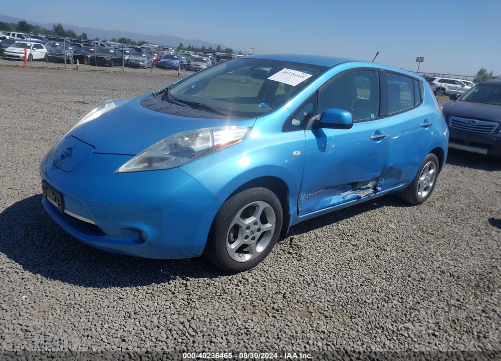 2011 NISSAN LEAF SL VIN: JN1AZ0CP3BT000968