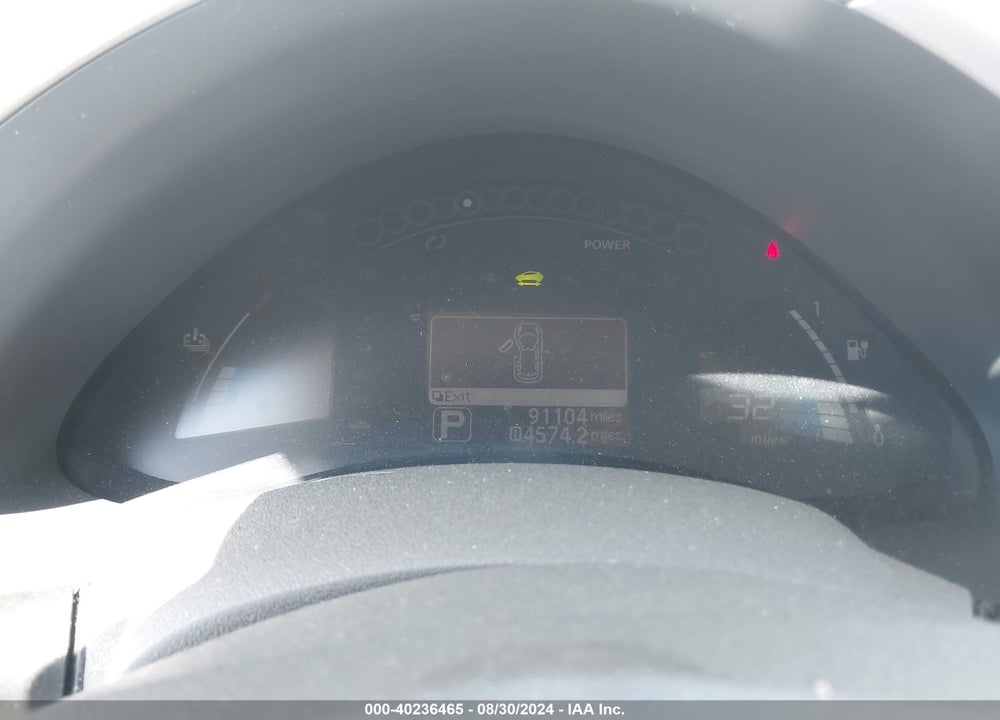 2011 NISSAN LEAF SL VIN: JN1AZ0CP3BT000968