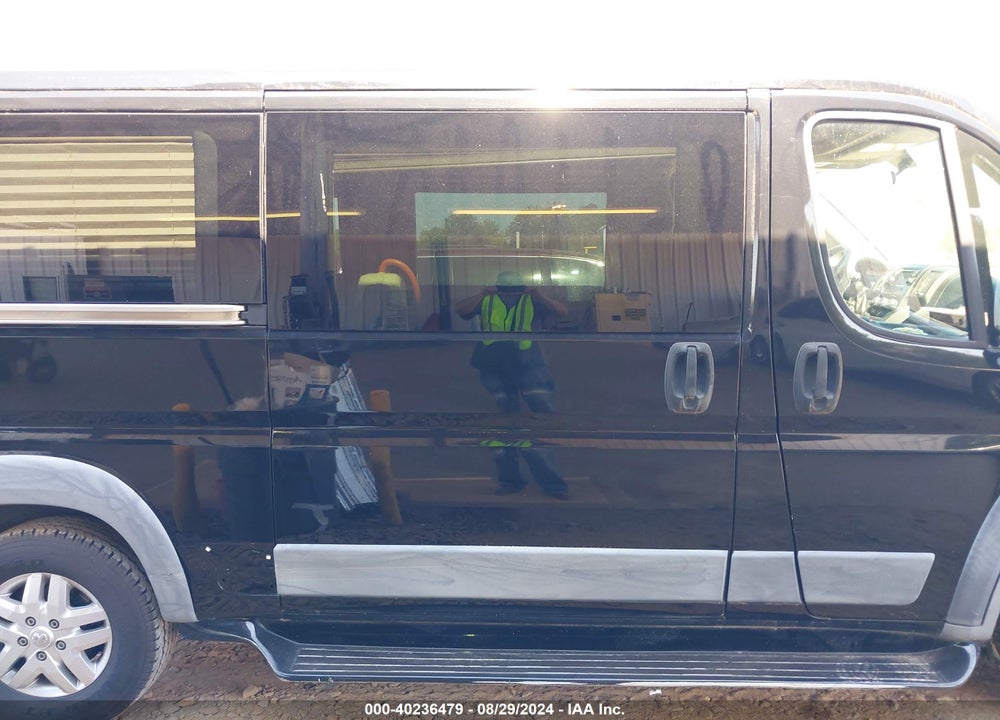 2017 RAM PROMASTER 1500 LOW ROOF 136 WB VIN: 3C6TRVAG4HE516089