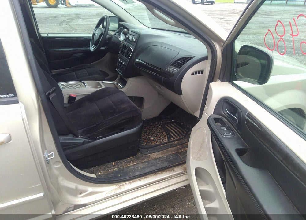2014 DODGE GRAND CARAVAN SXT VIN: 2C4RDGCG7ER155400