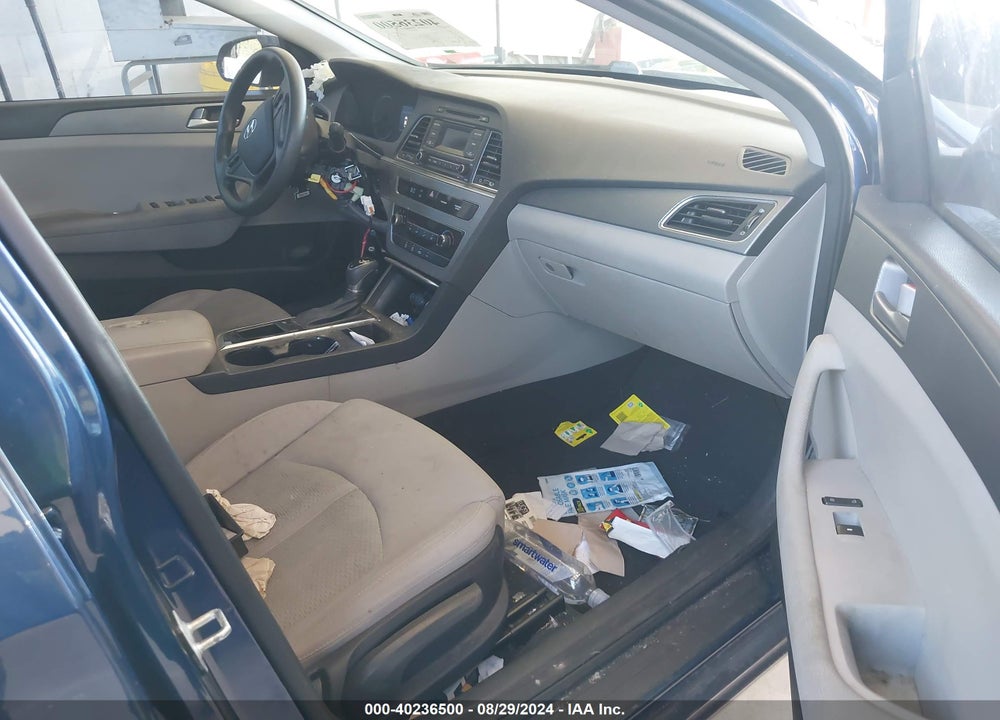 2015 HYUNDAI SONATA SE VIN: 5NPE24AF5FH231627