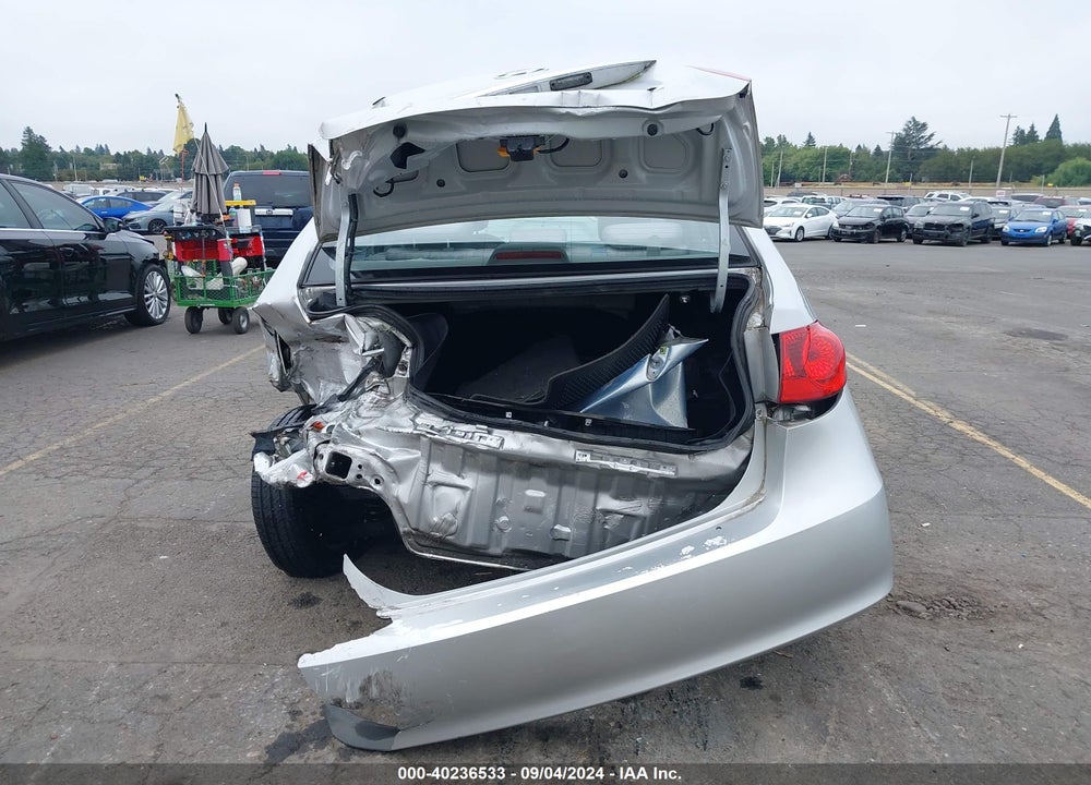 2010 HYUNDAI ELANTRA GLS VIN: KMHDU4AD2AU206568