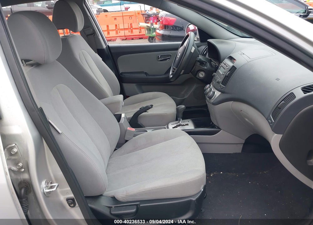 2010 HYUNDAI ELANTRA GLS VIN: KMHDU4AD2AU206568