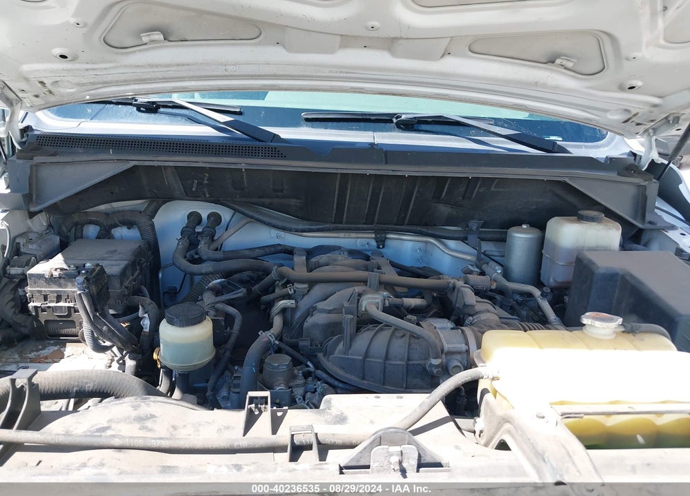2018 NISSAN NV CARGO NV2500 HD SV V8 VIN: 1N6AF0KY4JN809833