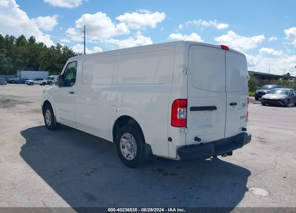 2018 NISSAN NV CARGO NV2500 HD SV V8 VIN: 1N6AF0KY4JN809833