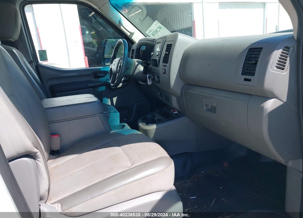 2018 NISSAN NV CARGO NV2500 HD SV V8 VIN: 1N6AF0KY4JN809833