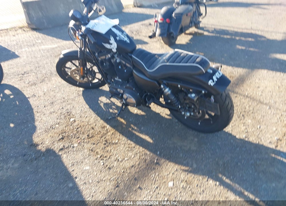 2020 HARLEY-DAVIDSON XL883 N VIN: 1HD4LE210LB420828