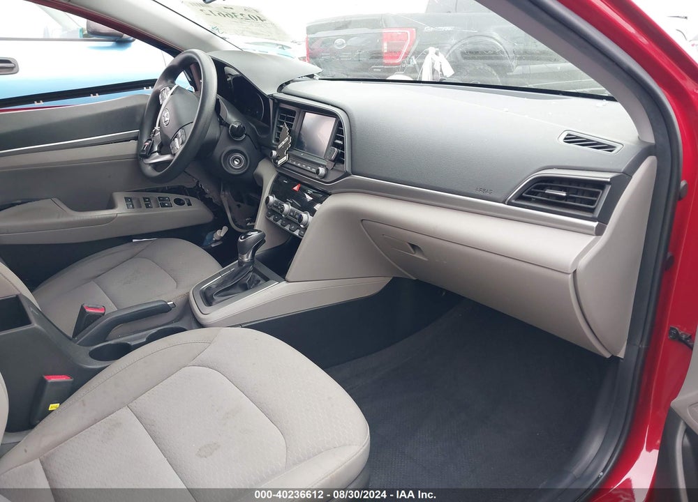 2020 HYUNDAI ELANTRA SEL VIN: KMHD84LF8LU106075