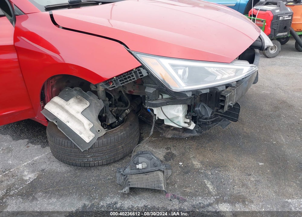 2020 HYUNDAI ELANTRA SEL VIN: KMHD84LF8LU106075
