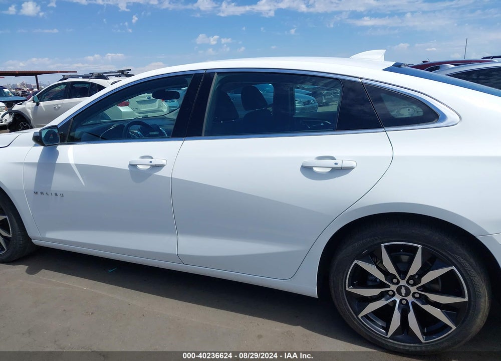 2018 CHEVROLET MALIBU LT VIN: 1G1ZD5ST0JF153727