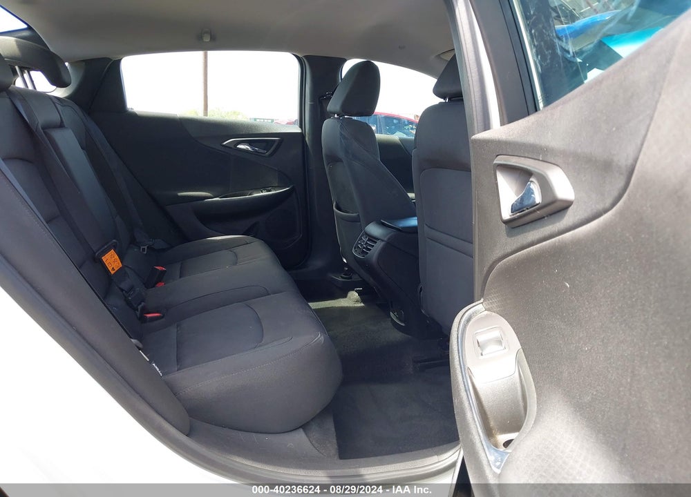 2018 CHEVROLET MALIBU LT VIN: 1G1ZD5ST0JF153727