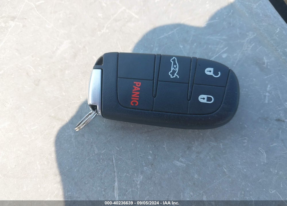 2014 CHRYSLER 300 VIN: 2C3CCAAG0EH286493