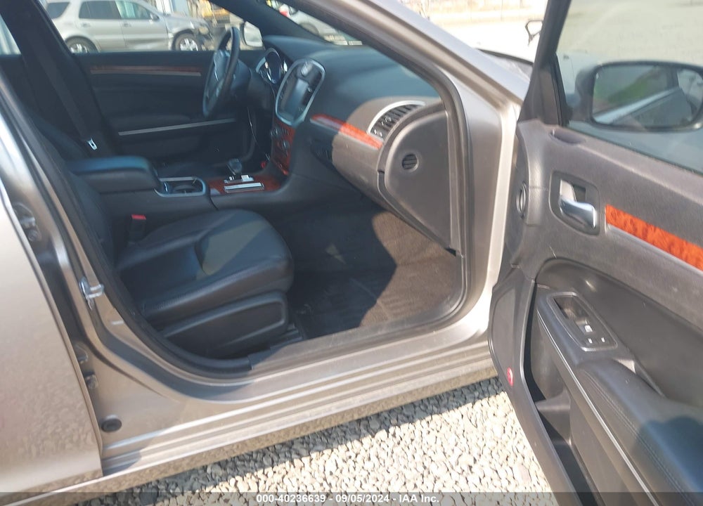 2014 CHRYSLER 300 VIN: 2C3CCAAG0EH286493