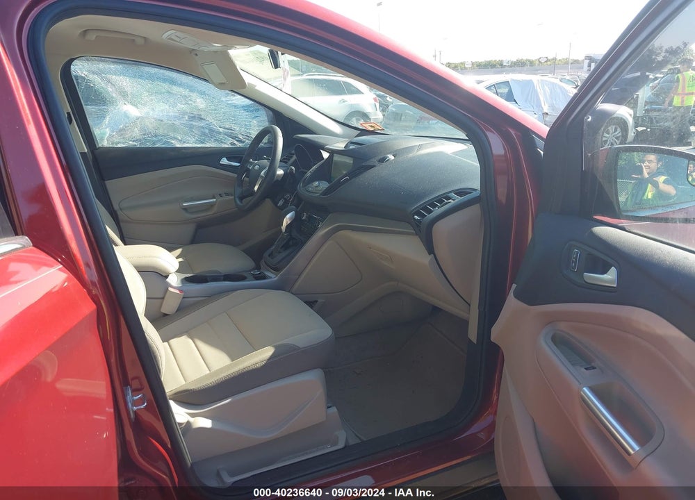 2016 FORD ESCAPE SE VIN: 1FMCU9G9XGUA48209