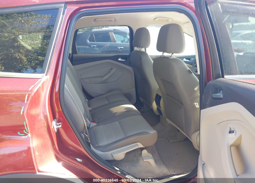 2016 FORD ESCAPE SE VIN: 1FMCU9G9XGUA48209