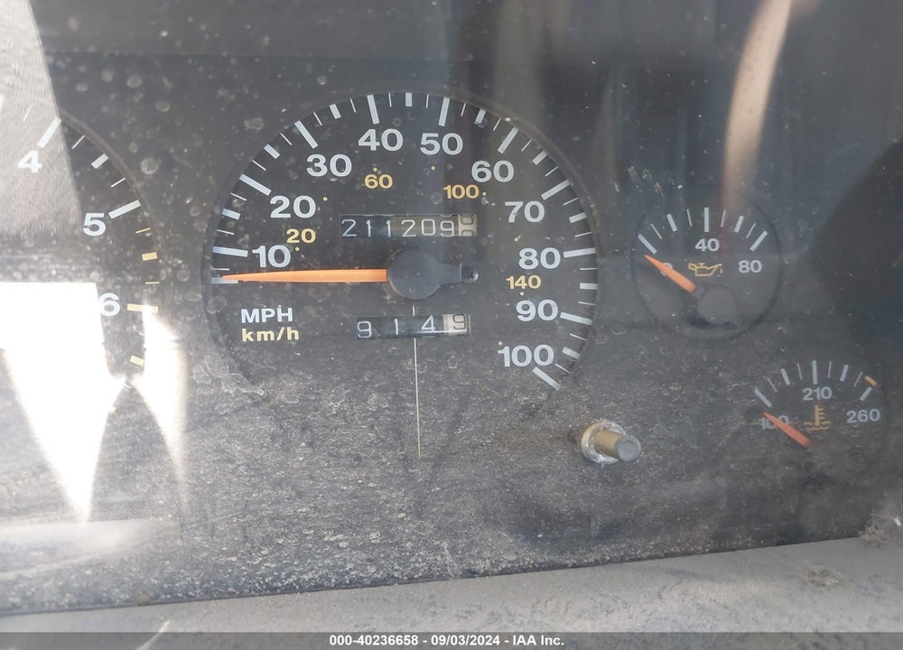 1995 JEEP GRAND CHEROKEE LIMITED/ORVIS VIN: 1J4GZ78Y2SC765827