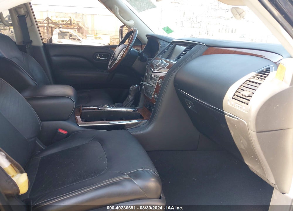 2018 INFINITI QX80 VIN: JN8AZ2NFXJ9660728