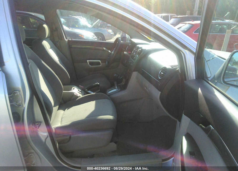 2009 SATURN VUE V6 XE VIN: 3GSDL43N79S542634